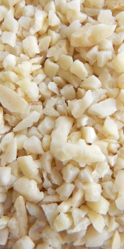 Blanched almond diced
